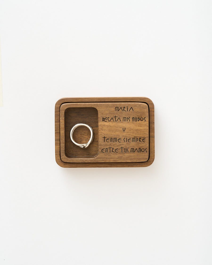 CAJA PARA JOYERÍA EN MADERA CON FRASE GRABADA