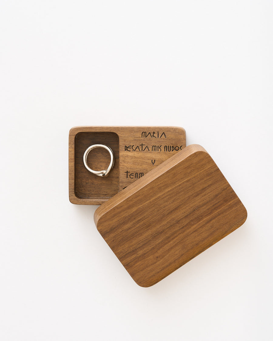 CAJA PARA JOYERÍA EN MADERA CON FRASE GRABADA