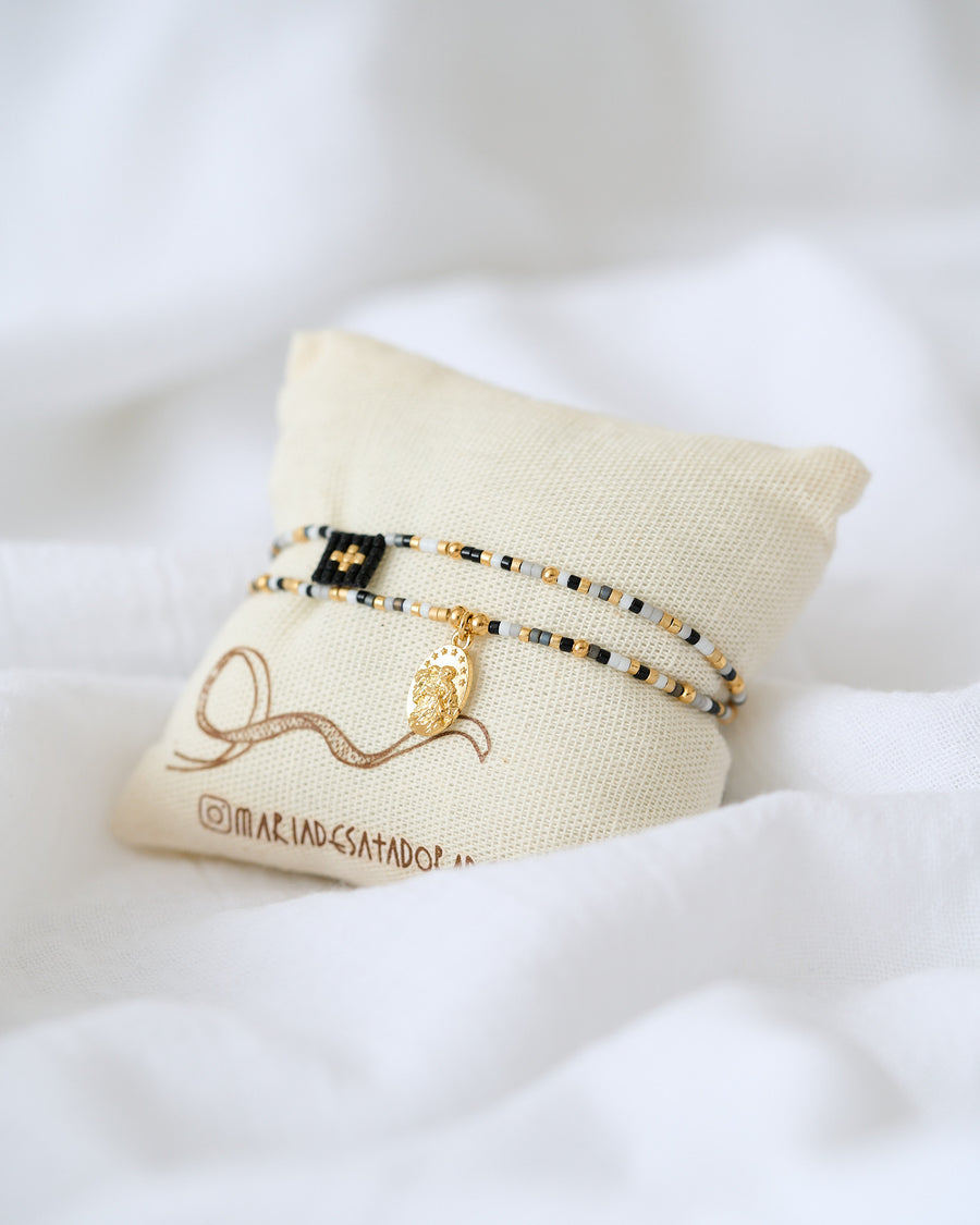 PULSERA DOBLE MEDALLA DESATADORA DE NUDOS + CRUZ